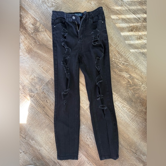 High Rise Crop Ripped Jeans - Picture 2 of 4